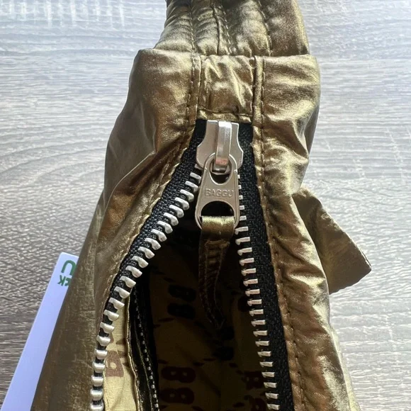 Baggu metallic cargo shoulder bag - Picture 4 of 7